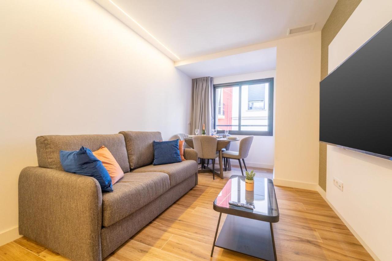 Myflats Urban Stay อาลิกันเต ภายนอก รูปภาพ
