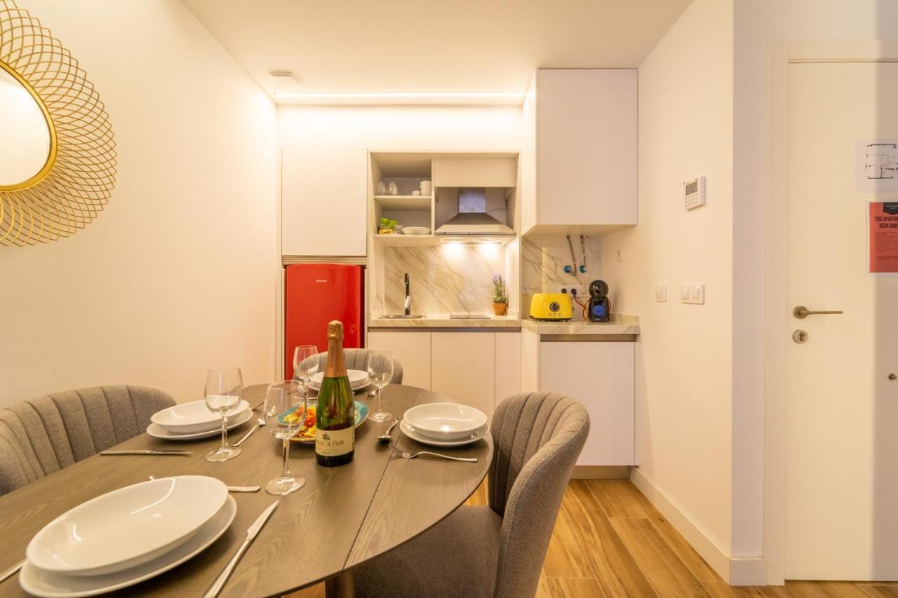 Myflats Urban Stay อาลิกันเต ภายนอก รูปภาพ