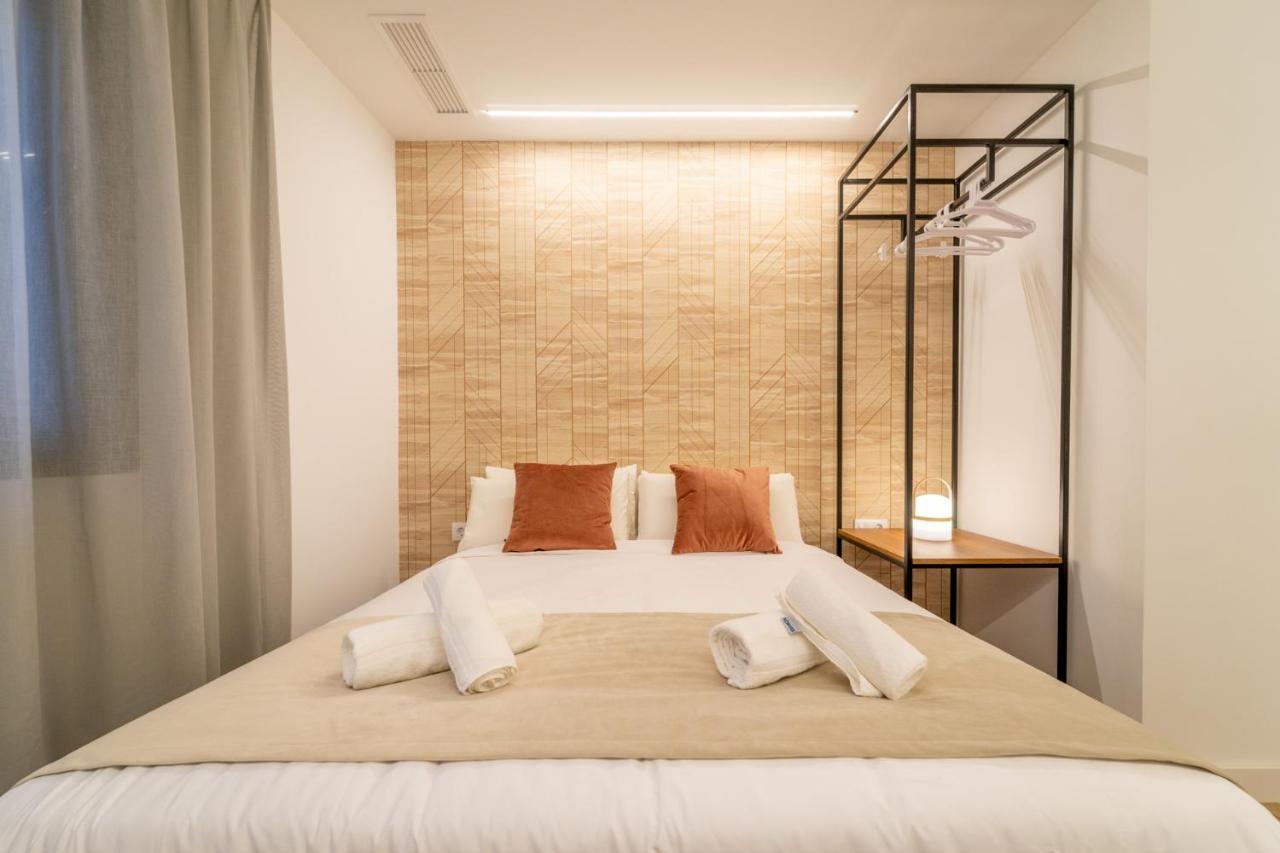 Myflats Urban Stay อาลิกันเต ภายนอก รูปภาพ