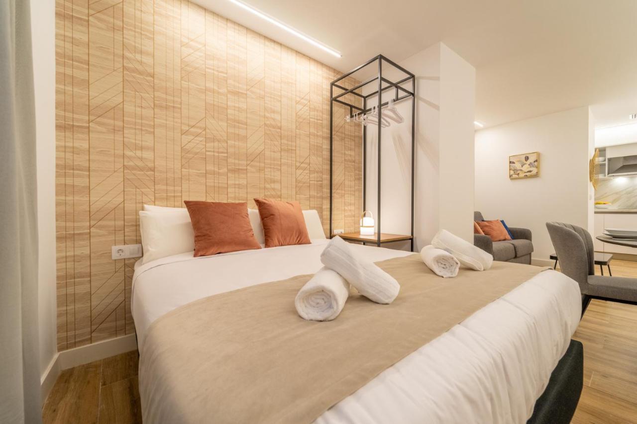 Myflats Urban Stay อาลิกันเต ภายนอก รูปภาพ