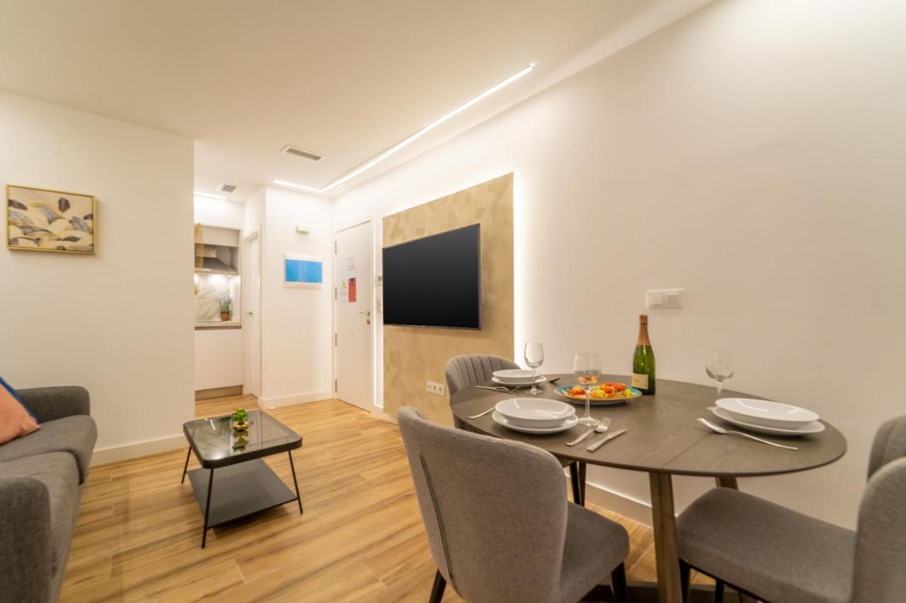 Myflats Urban Stay อาลิกันเต ภายนอก รูปภาพ