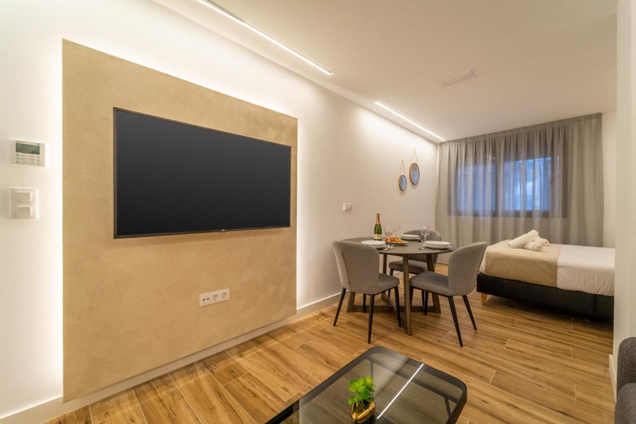 Myflats Urban Stay อาลิกันเต ภายนอก รูปภาพ