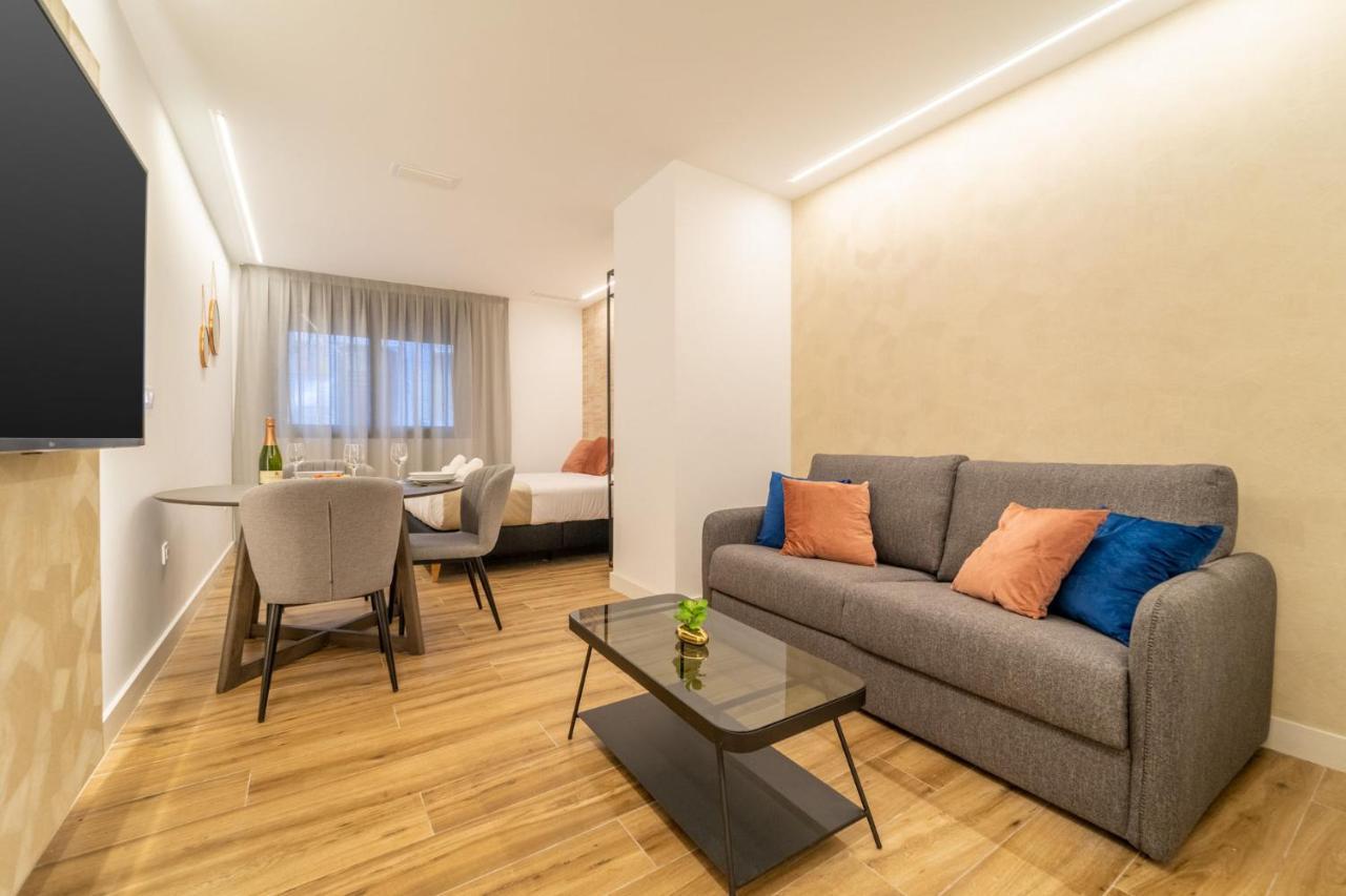 Myflats Urban Stay อาลิกันเต ภายนอก รูปภาพ