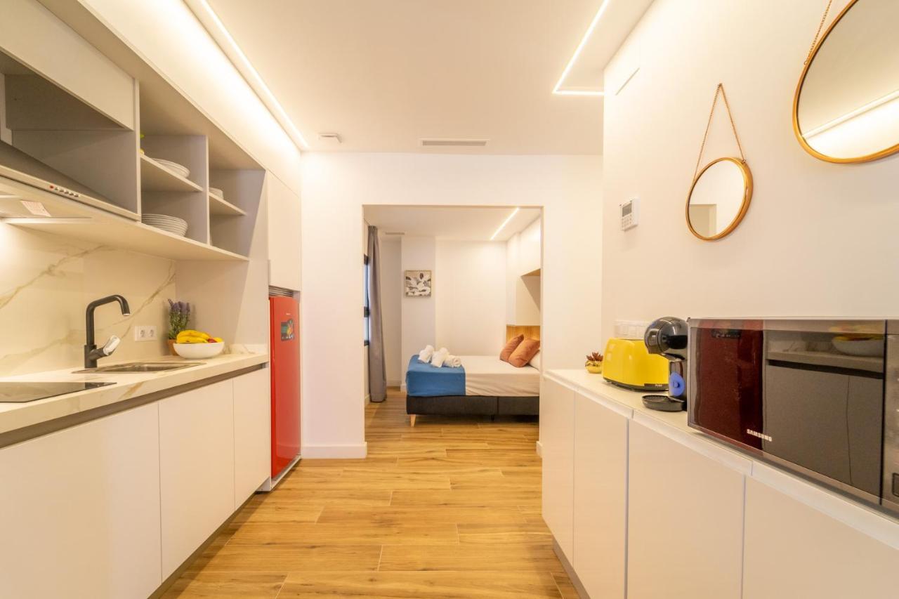 Myflats Urban Stay อาลิกันเต ภายนอก รูปภาพ
